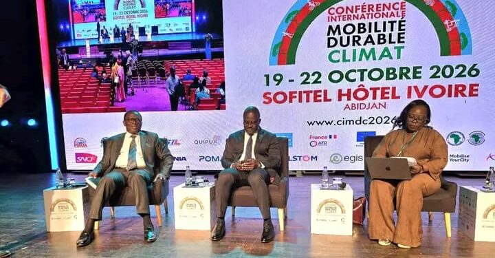 Paulin Claude Danho lors de la Conférence internationale sur la mobilité durable et le climat CIMDC 2026 à Abidjan.